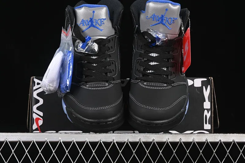 All categories Air Jordan Jordan series basketball shoes Air Jordan 5 L version Awake NY x Air Jordan 5 "Black Metallic" AJ5 Joe 5 joint model black and gray DV4982-004